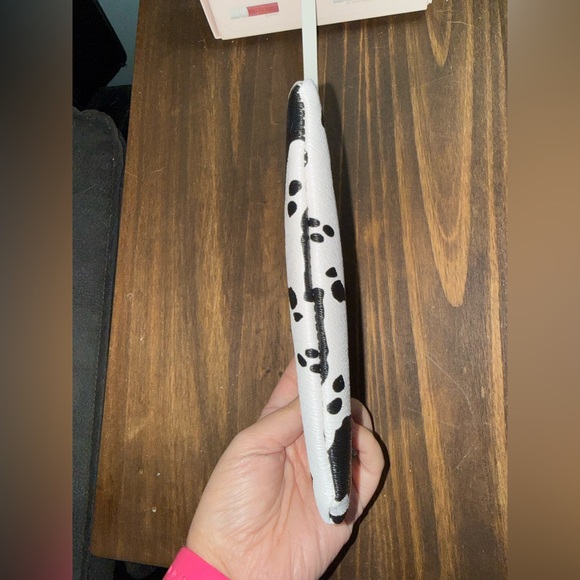 Wristlet Clutch - Black and White Cow Print - Picture 3 of 3